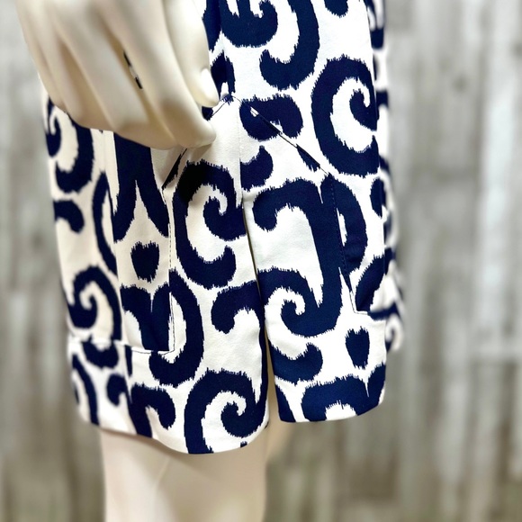 Jude Connolly Megan Dress Jude Cloth in JC Ikat White/Navy [15] - Picture 4 of 7